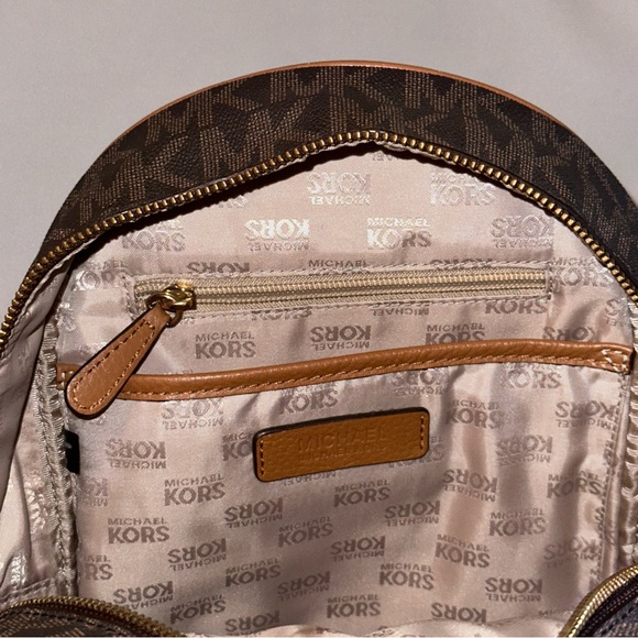 Michael Kors Medium Abbey Backpack Studded - Picture 12 of 13